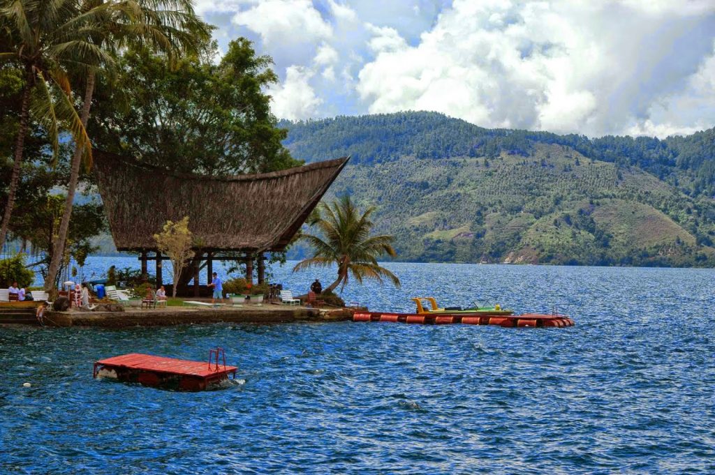 Discover the Tranquility: Lake Toba Parapat Travel Guide