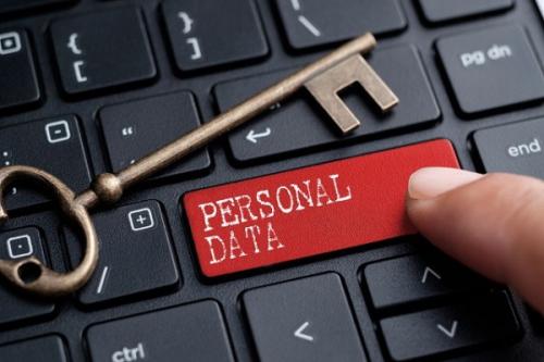 Keamanan Data dalam Bisnis Online: Cara Melindungi Informasi Pelanggan dengan Tepat