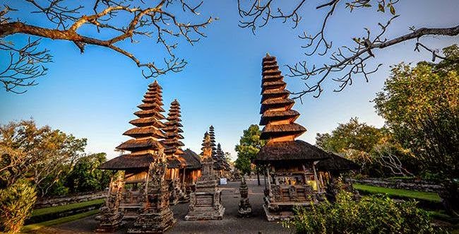 Eksplorasi Nirwana Bali: Destinasi Wisata Unggulan Pulau Dewata